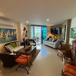Beachfront Luxury Apartment Cartagena